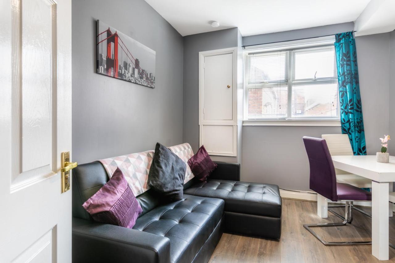 Sunderland City Centre Apartments Free Parking And Wi-Fi Экстерьер фото