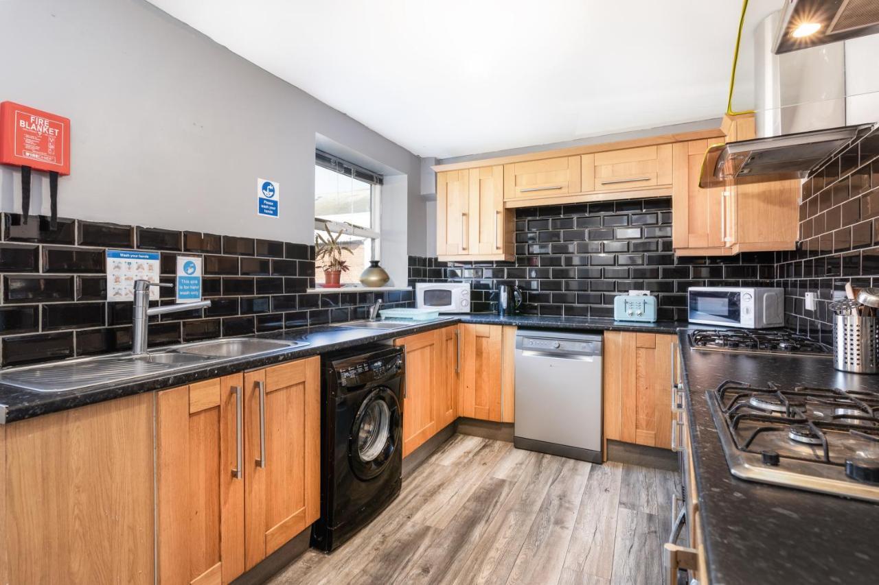 Sunderland City Centre Apartments Free Parking And Wi-Fi Экстерьер фото